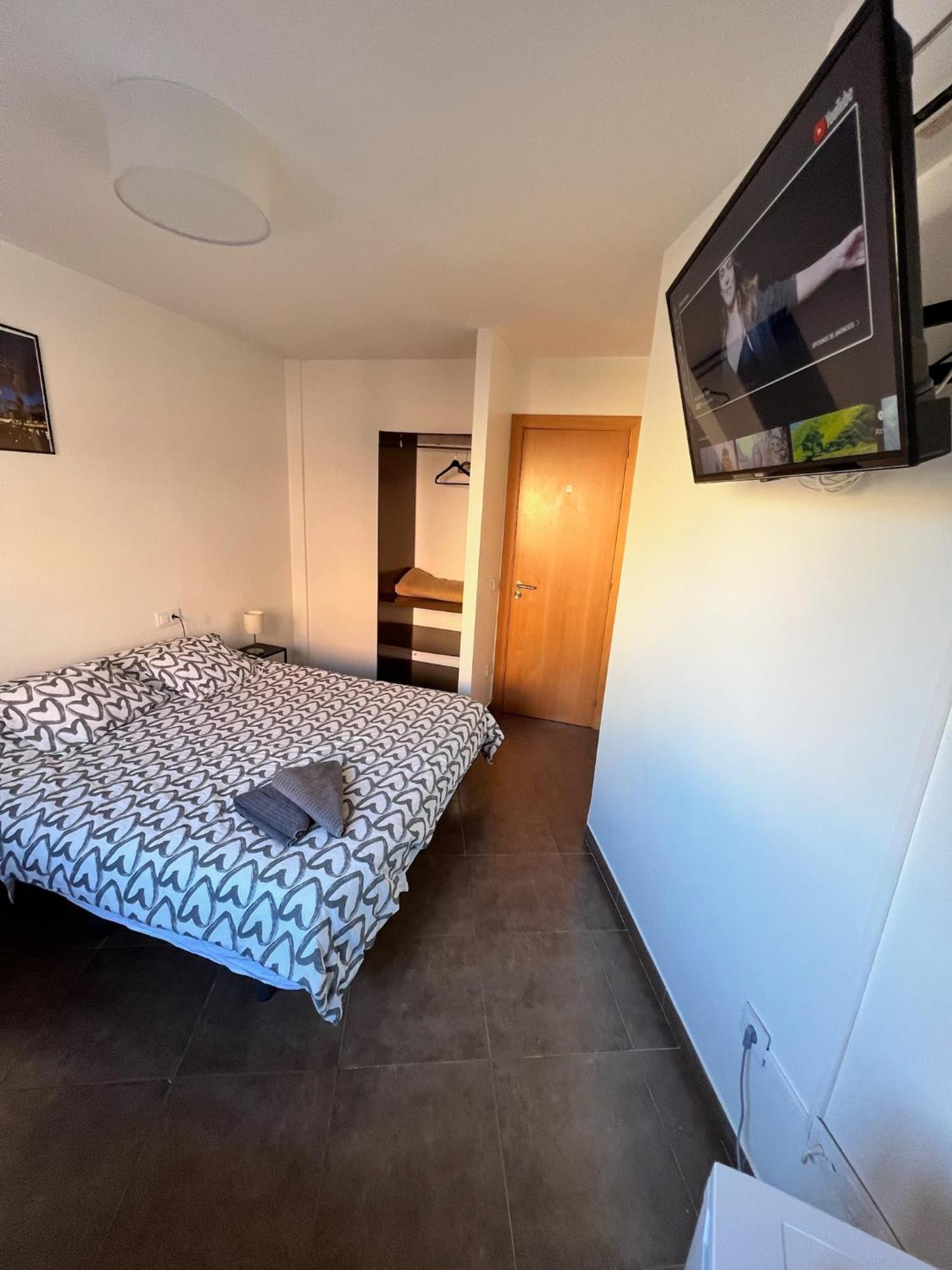 Mt Boutique Suites Y Apartamentos - Adults Only - Матаро Экстерьер фото