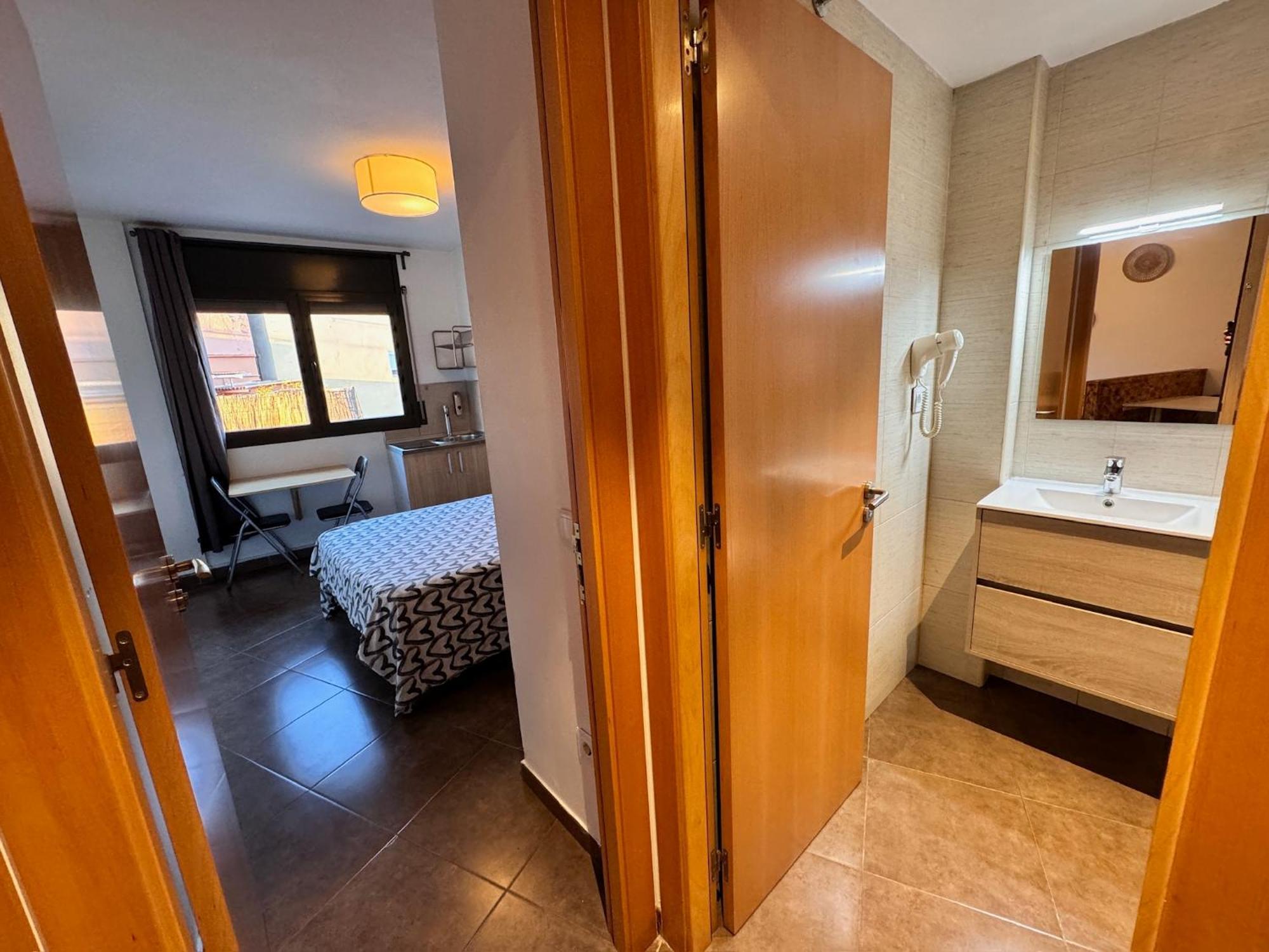 Mt Boutique Suites Y Apartamentos - Adults Only - Матаро Экстерьер фото