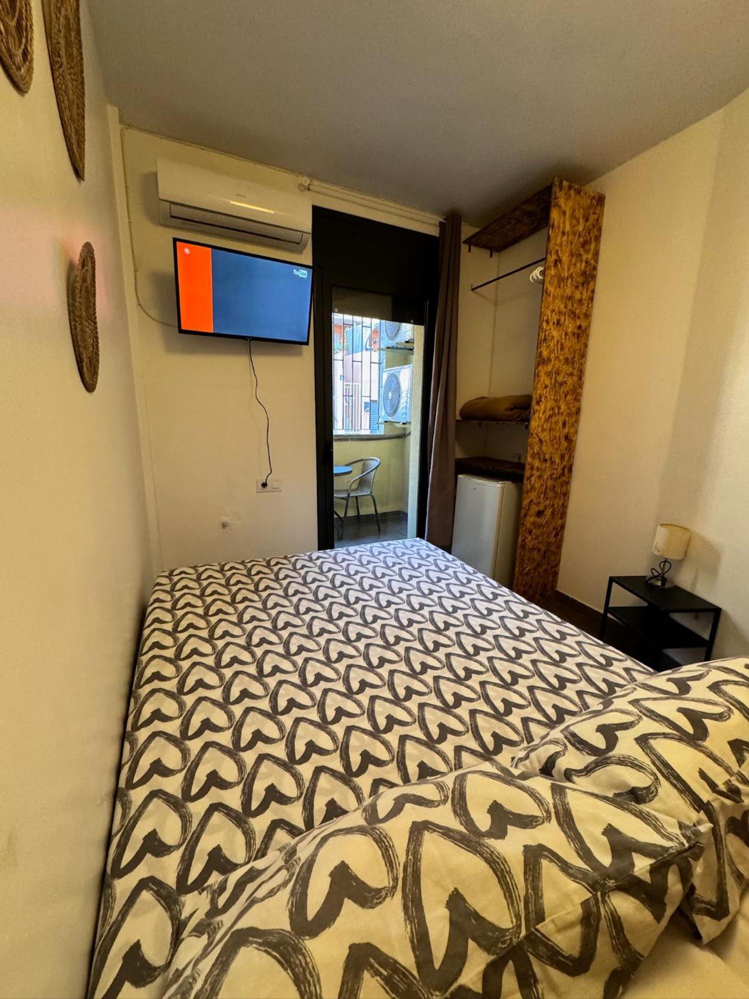 Mt Boutique Suites Y Apartamentos - Adults Only - Матаро Экстерьер фото
