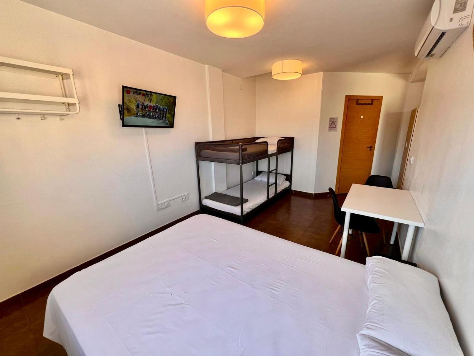 Mt Boutique Suites Y Apartamentos - Adults Only - Матаро Экстерьер фото