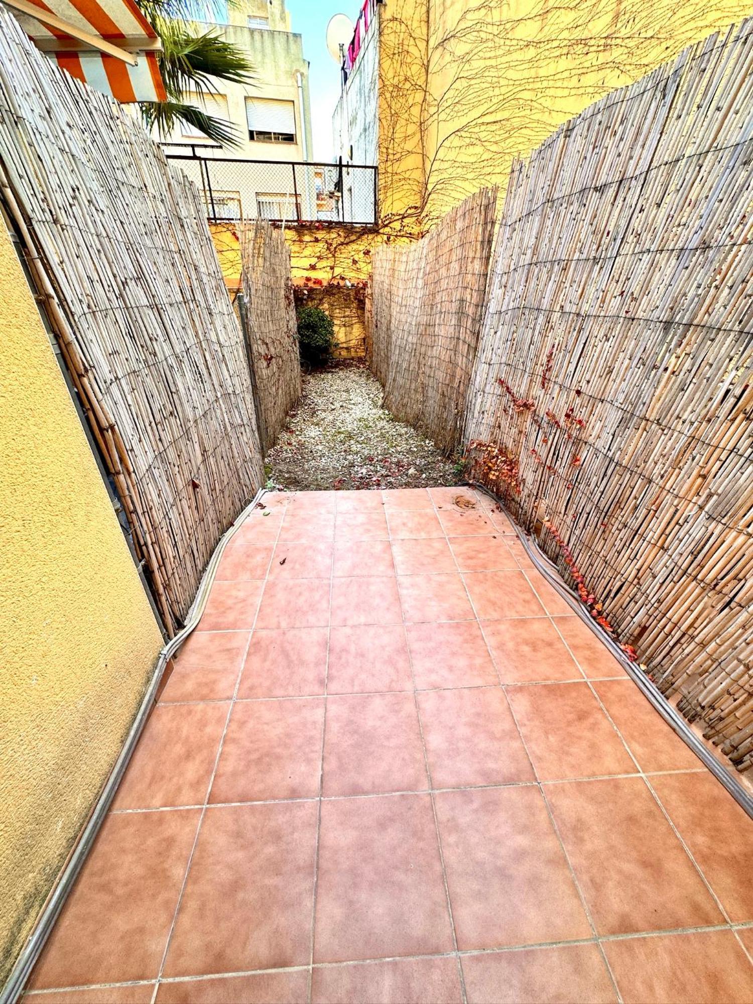 Mt Boutique Suites Y Apartamentos - Adults Only - Матаро Экстерьер фото