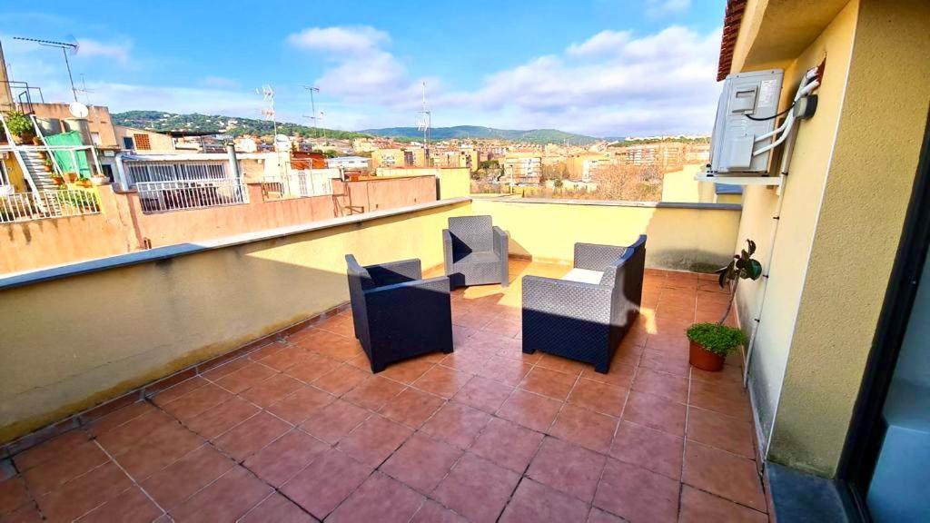 Mt Boutique Suites Y Apartamentos - Adults Only - Матаро Экстерьер фото