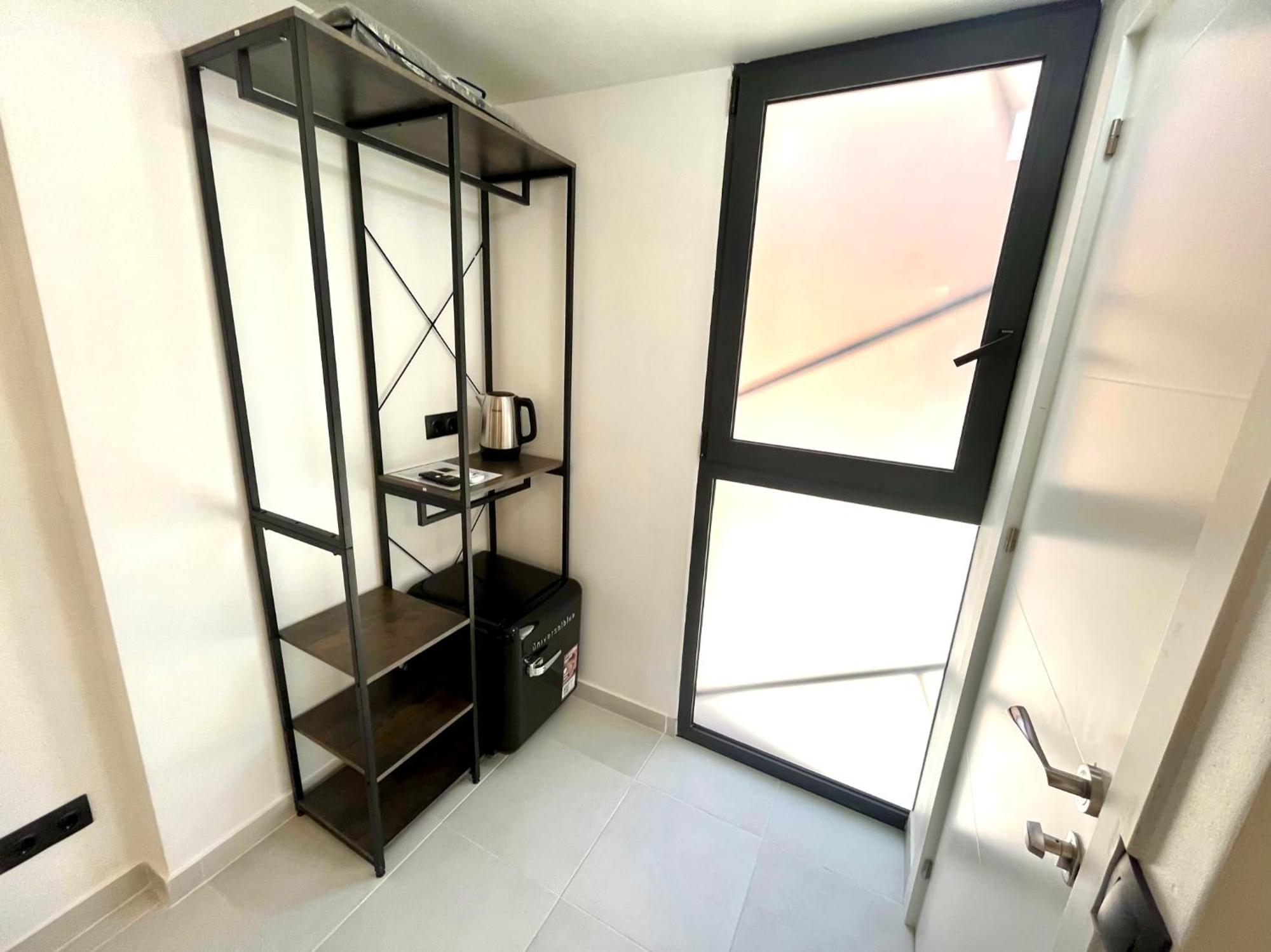 Mt Boutique Suites Y Apartamentos - Adults Only - Матаро Экстерьер фото